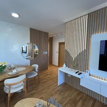 Ninth Cloud * Novi Sad